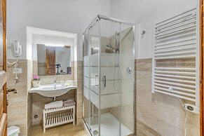 Amazing Berignone Natural Paradise Apt