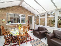 5 Overstone Drive