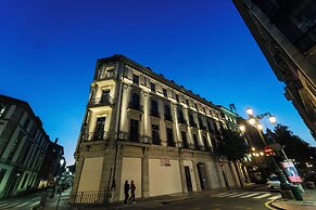 Heritage Suites Oviedo