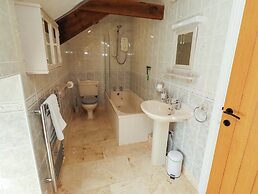 3 Christon Bank Mews