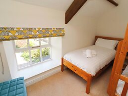 3 Christon Bank Mews