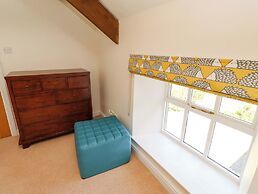 3 Christon Bank Mews