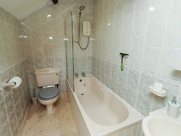 3 Christon Bank Mews