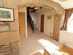 3 Christon Bank Mews