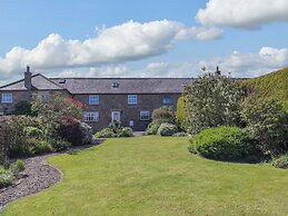 3 Christon Bank Mews