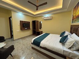 HOTEL SHIWALIK GRAND