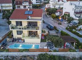 Apartment Cvita & Roza