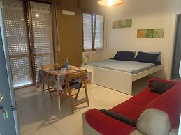 Onlyroomsrho