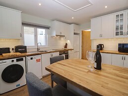 Drapers Cottage