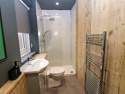 Chalet 86