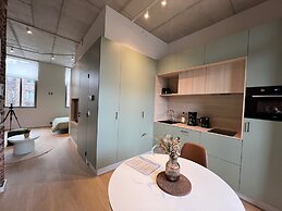 Bright Apartment in Bree With Terrace