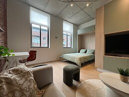 Bright Apartment in Bree With Terrace