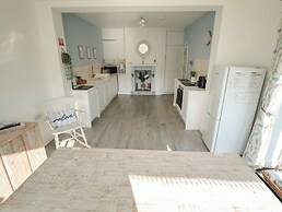 The Seaside Retreat