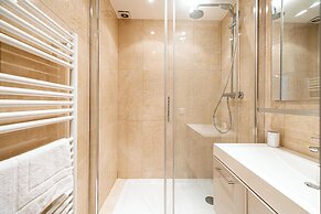 Modern Apartment a/c 1br-4p - With Balcony