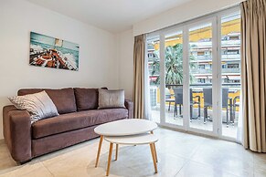 Modern Apartment a/c 1br-4p - With Balcony