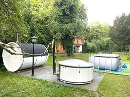 Comfortable Holiday Home, Pool, Sauna, Jacuzzi
