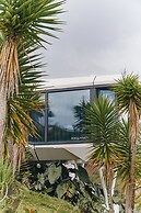 Roka Hotel