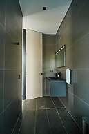 Roka Hotel