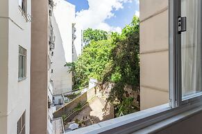 Loft com Ar Condicionado e Wi-fi a 140m da Praia