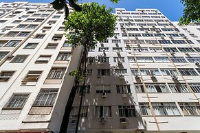 Loft com Ar Condicionado e Wi-fi a 140m da Praia