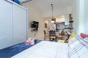 Loft com Ar Condicionado e Wi-fi a 140m da Praia