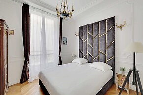 Luxury 2bdr/6p Apartment - Arc de Triomphe