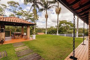 Casa de Campo com Piscina Churrasqueira e Hidro
