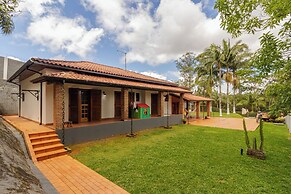 Casa de Campo com Piscina Churrasqueira e Hidro