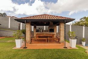 Casa de Campo com Piscina Churrasqueira e Hidro