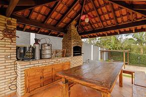 Casa de Campo com Piscina Churrasqueira e Hidro