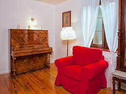 Large Holiday Home, Summer Pool, Sauna, Whirlpool