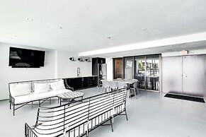 3Bedroom 2 Bath Condo