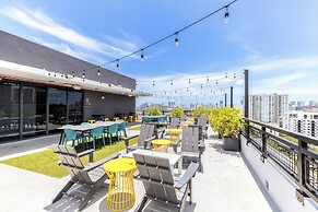 3Bedroom 2 Bath Condo