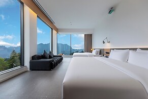 Panorama Peaks Lodge