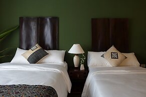 Centraltique Downtown Living