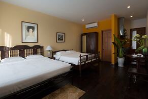 Centraltique Downtown Living