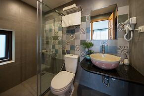 Centraltique Downtown Living