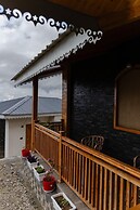 The Meemos Cafe And Cottages