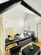 Comfortable Budget Room near Liesing