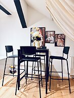 Comfortable Budget Room near Liesing