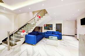 Hotel Surya Plaza