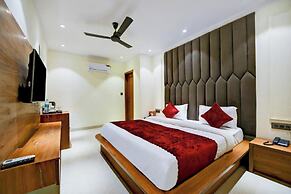 Hotel Surya Plaza