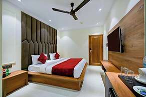 Hotel Surya Plaza