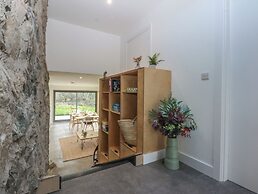 Tithe Barn Lodge