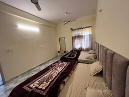 Maharaja Hotel and Dhaba