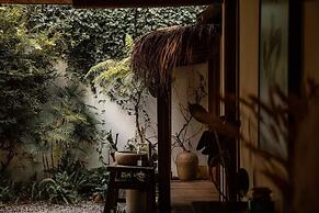 WUTA Designer Hotel