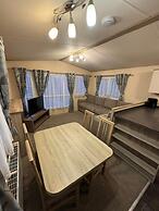 3 Bedroom, Lyons Oakfield, Towyn, Pets Welcome