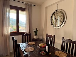 Casa Caterina - Spacious Sea-View Apart