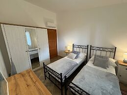 Casa Caterina - Spacious Sea-View Apart
