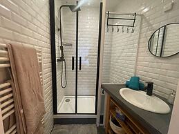 Cozy Apartment Retreat in Le Cannet
